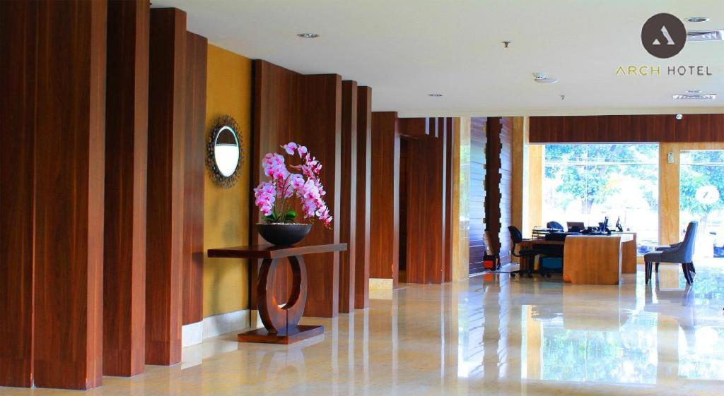 Arch Hotel Bogor Zewnętrze zdjęcie