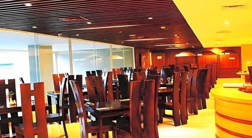 Arch Hotel Bogor Zewnętrze zdjęcie