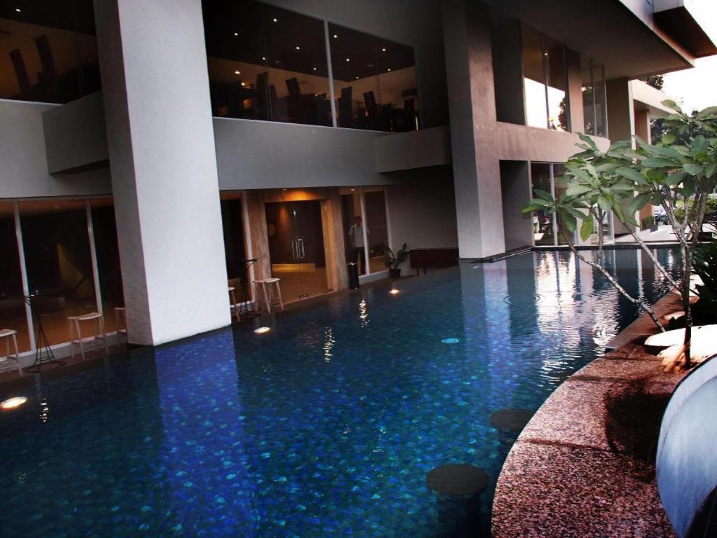 Arch Hotel Bogor Zewnętrze zdjęcie